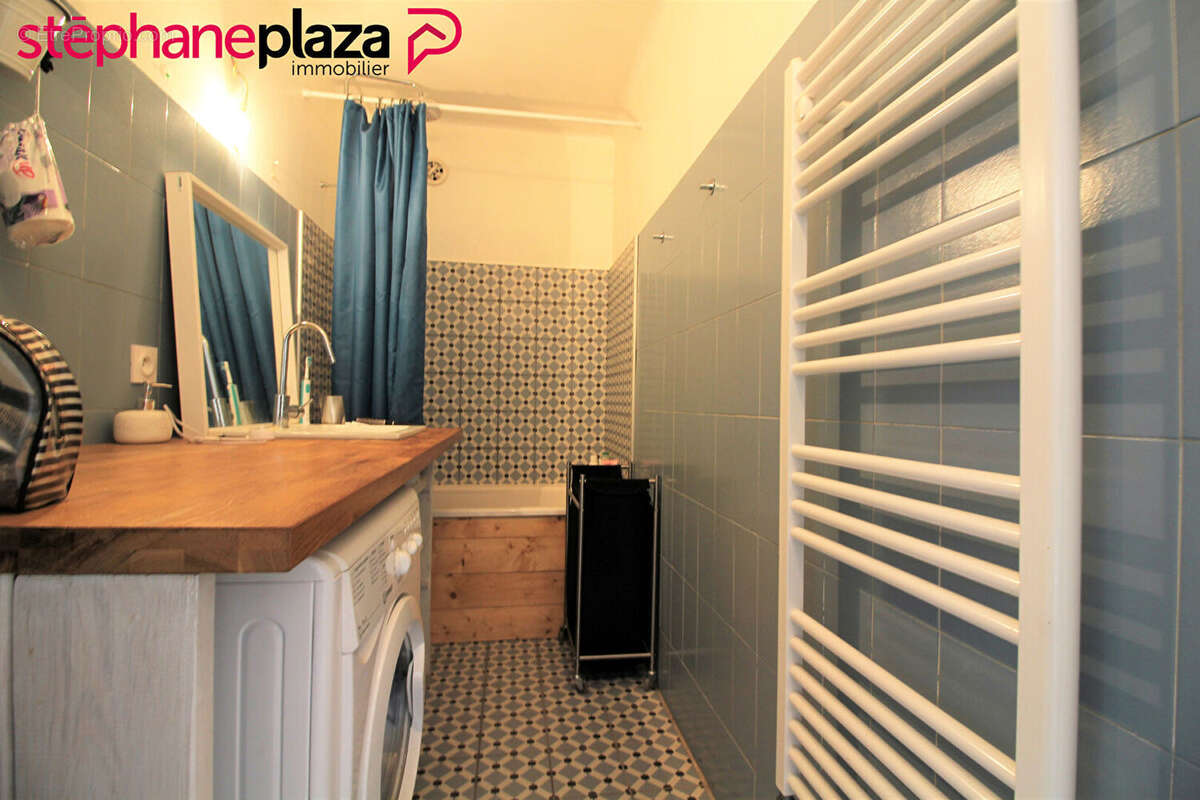 Appartement à LYON-7E