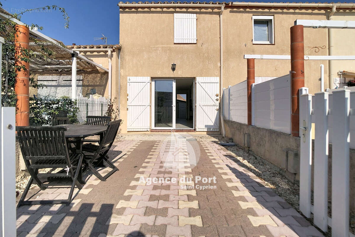 Maison à SAINT-CYPRIEN