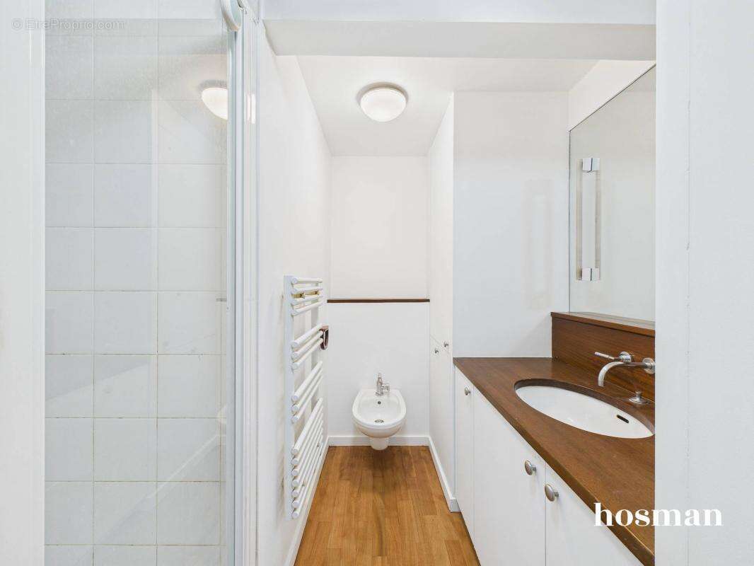 Appartement à PARIS-9E