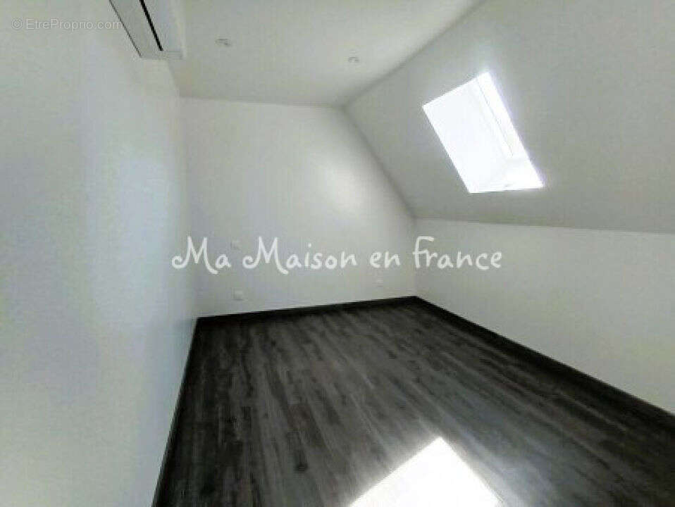 Appartement à SAINT-POURCAIN-SUR-SIOULE