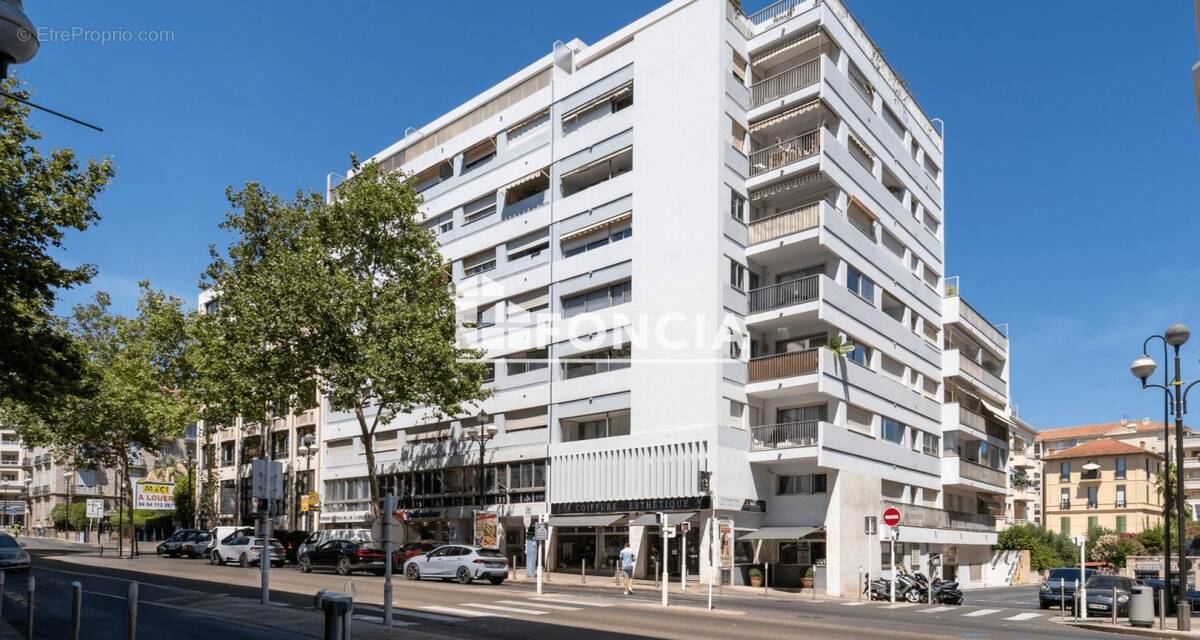 Appartement à CANNES