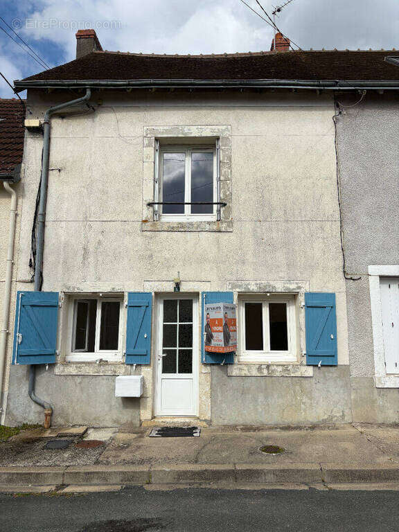 Maison à TENDU