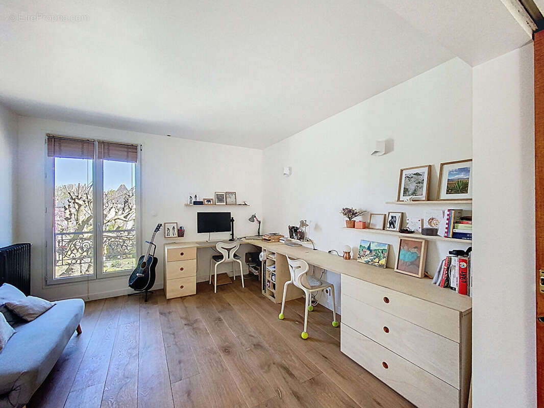 Appartement à SAINT-MAUR-DES-FOSSES