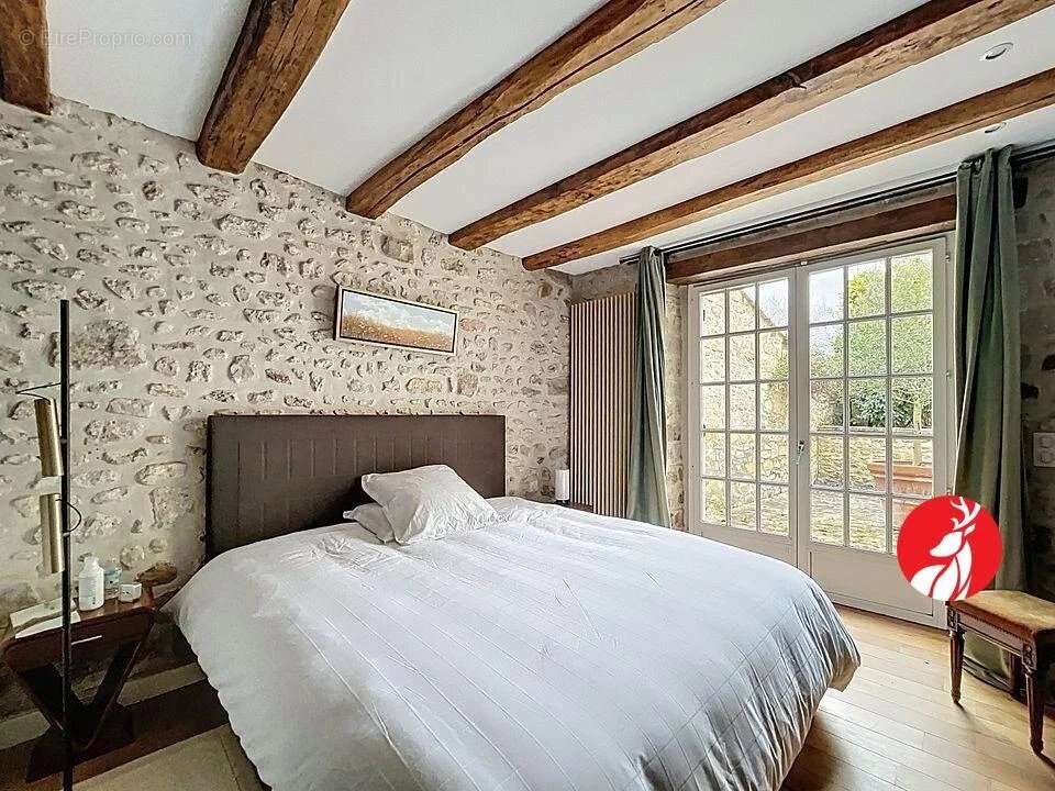 Maison à SOISY-SUR-ECOLE