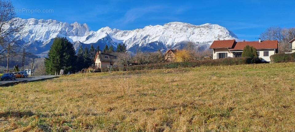 Terrain à SAINT-FIRMIN