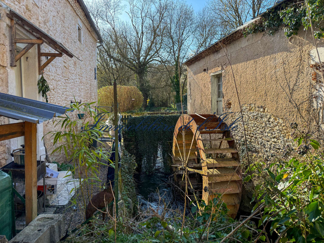 Appartement à CUBJAC