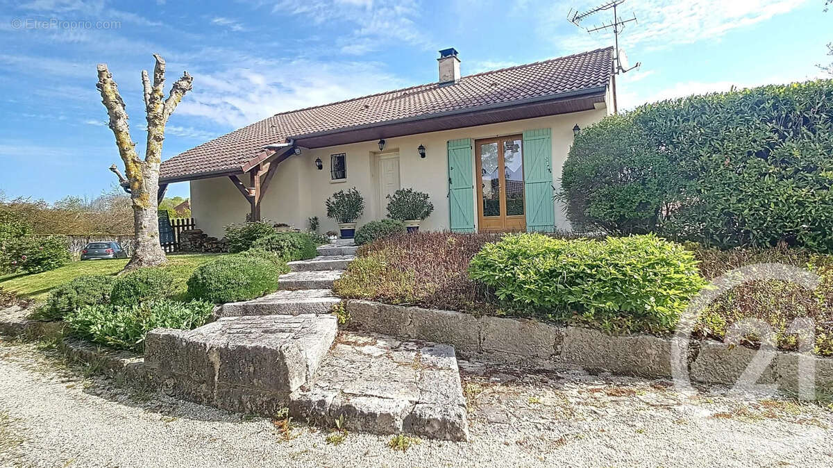 Maison à ROUILLY-SACEY