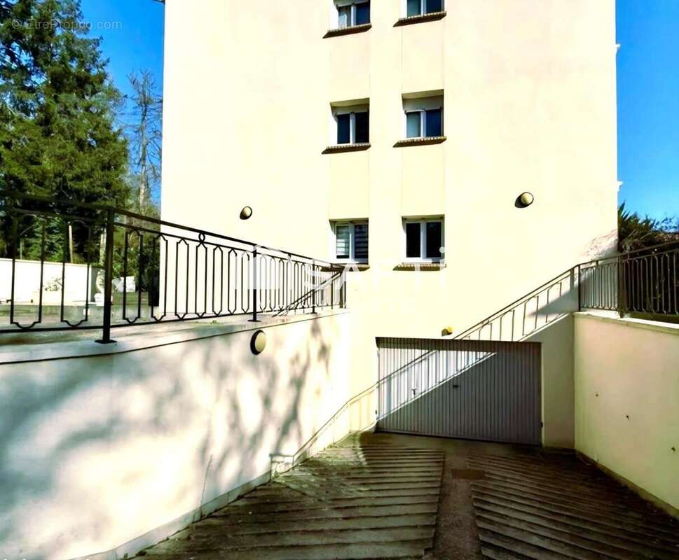 Photo 8 - Appartement à LAMORLAYE