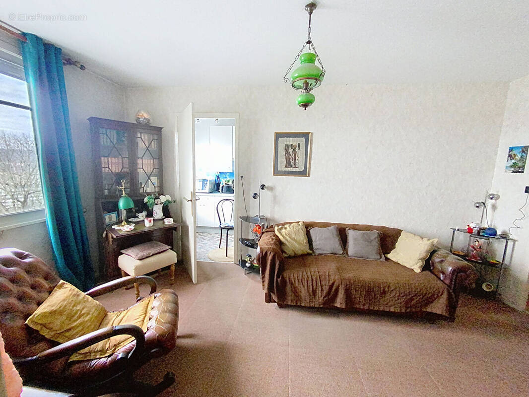 Appartement à LYON-4E