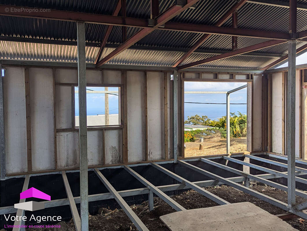 Terrain à SAINT-PAUL