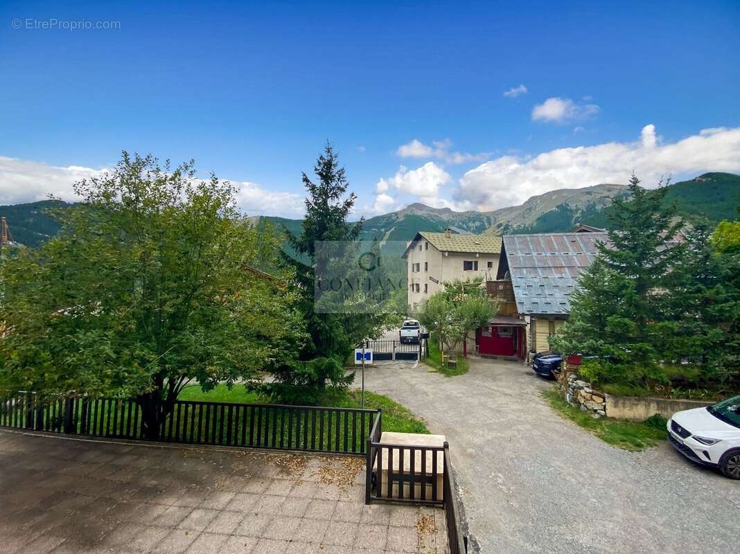 Appartement à SAINT-ETIENNE-DE-TINEE