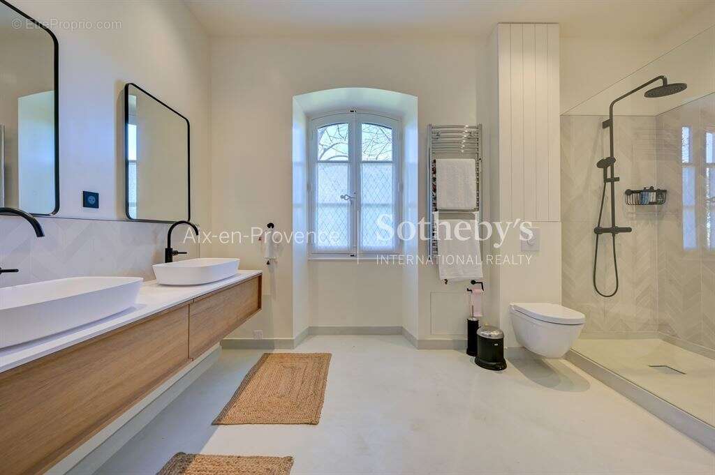 Maison à AIX-EN-PROVENCE