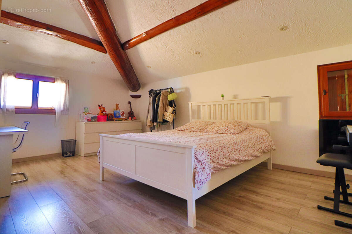 Appartement à AUBAGNE