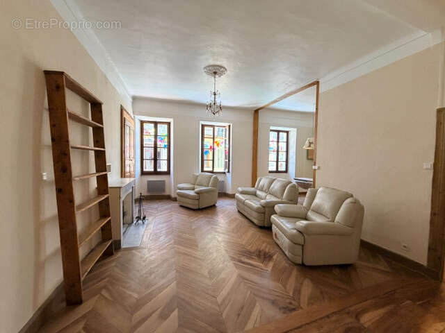 Appartement de charme entièrement rénové au cœur d’Embrun - photo 10