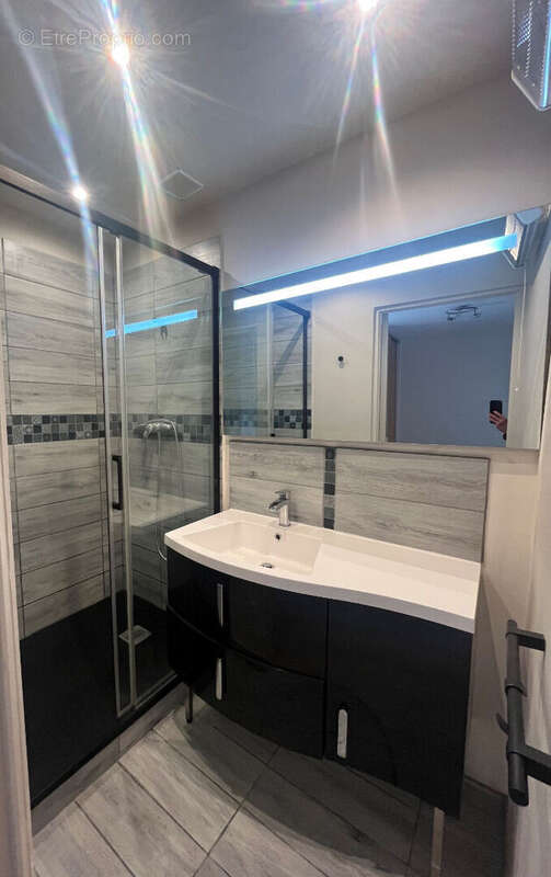 Appartement à ROUSSET