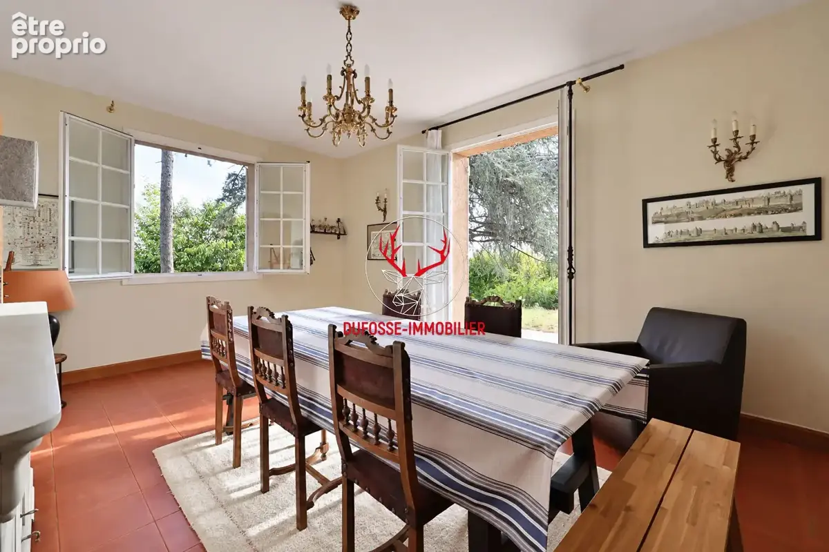 SAINT CYR AU MONT D'OR : Demeure familiale 300m2 avec Vue et terrain de 3200m2 - photo 8
