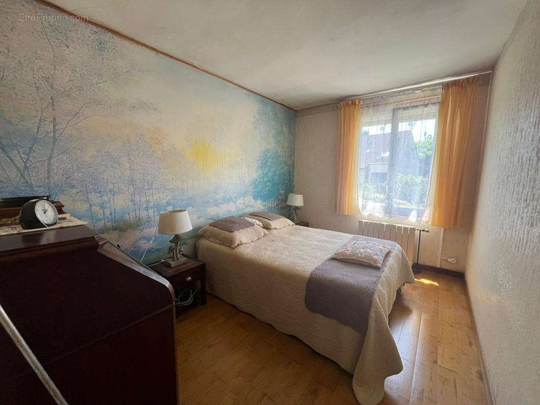 Maison à SAINT-GERMER-DE-FLY