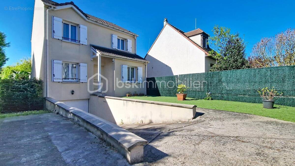 Maison à MONTFERMEIL