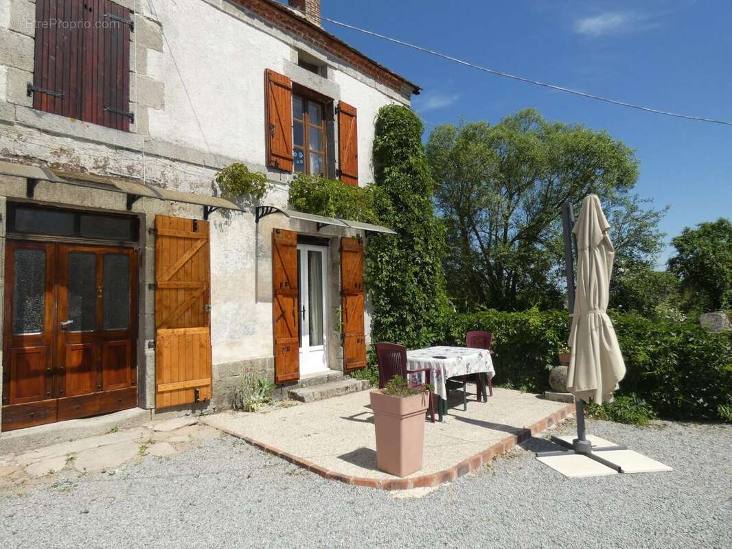 Maison à SAINT-LOUP