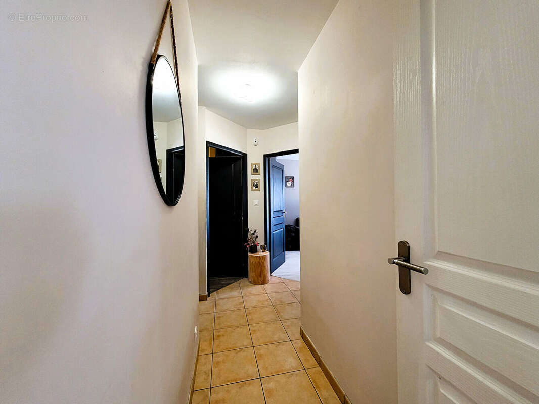 Maison à SAINT-HILAIRE-LES-PLACES