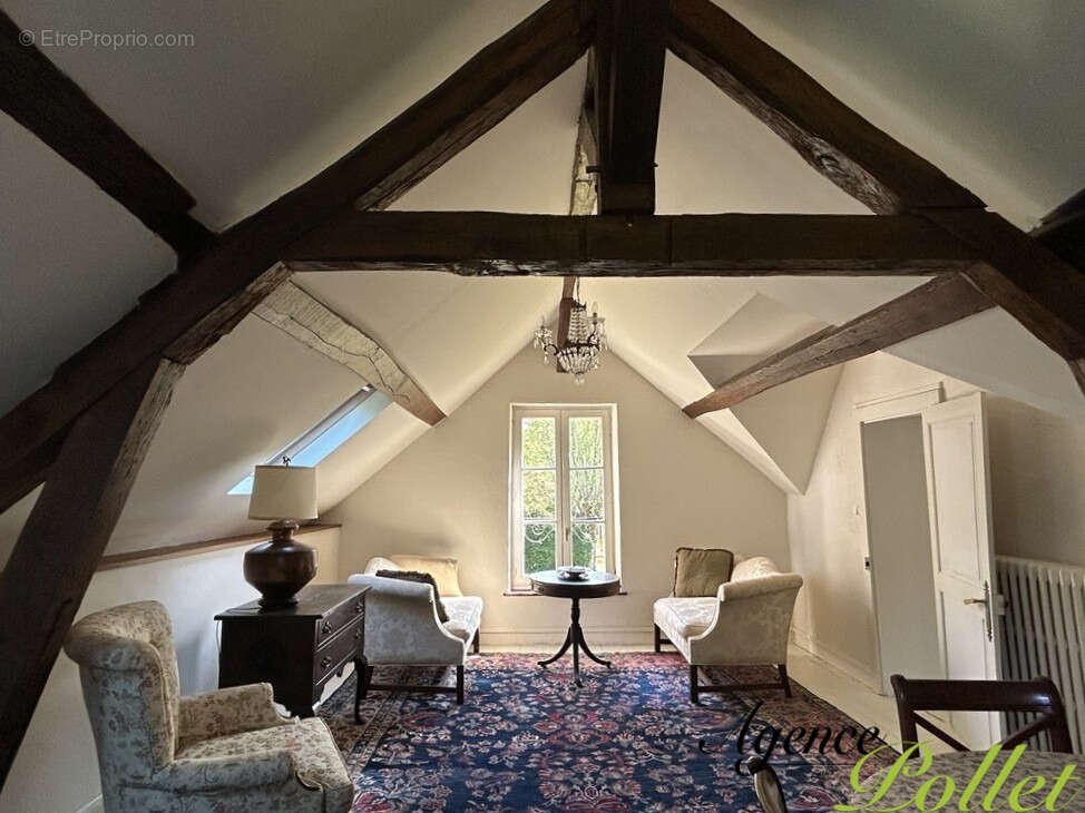 Maison à AUBIGNY-SUR-NERE