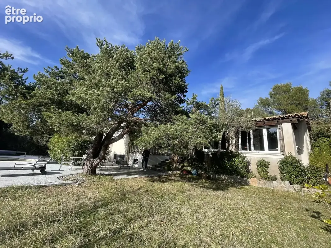 VILLA Bagnols en Forêt - photo 21