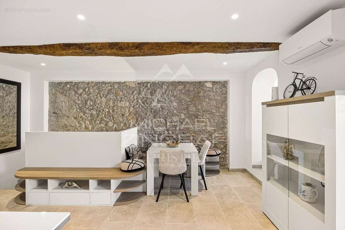 Duplex de charme au cœur du Vieil Antibes - photo 2