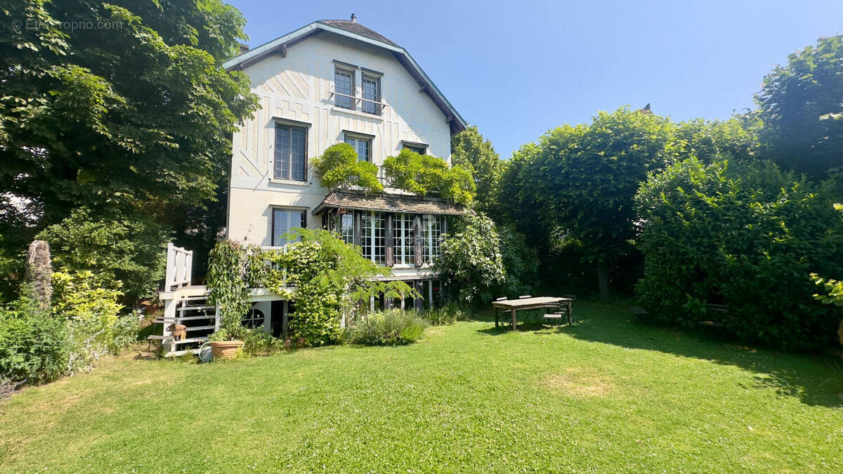 Maison à SEVRES