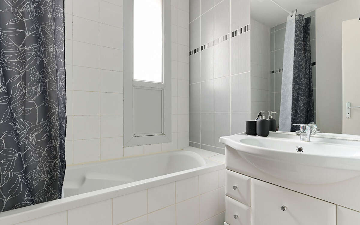 Appartement à LYON-9E