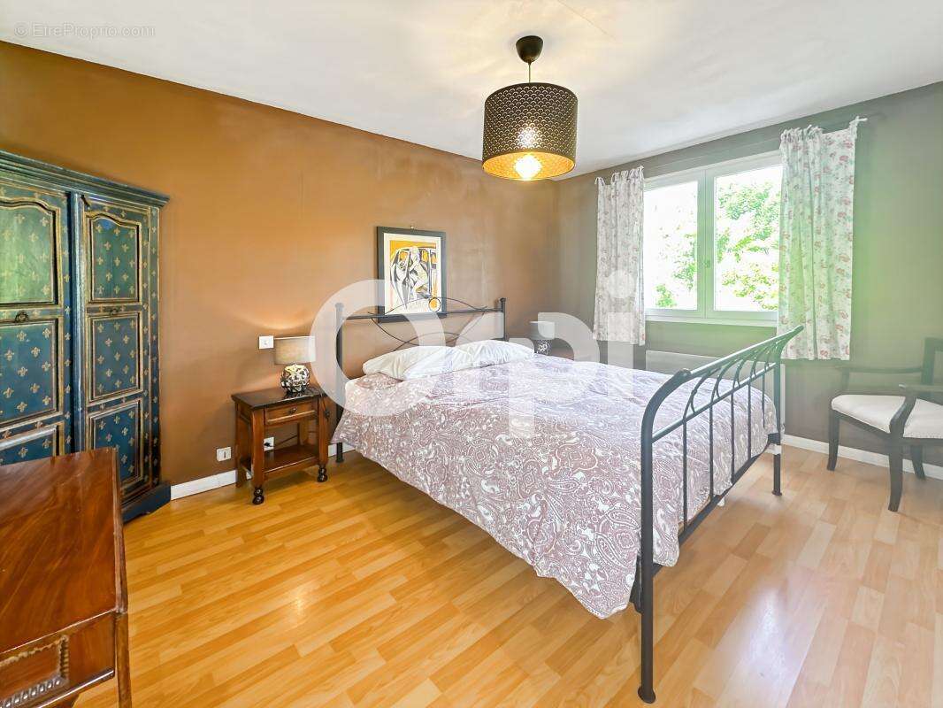 Maison à VALLON-PONT-D&#039;ARC