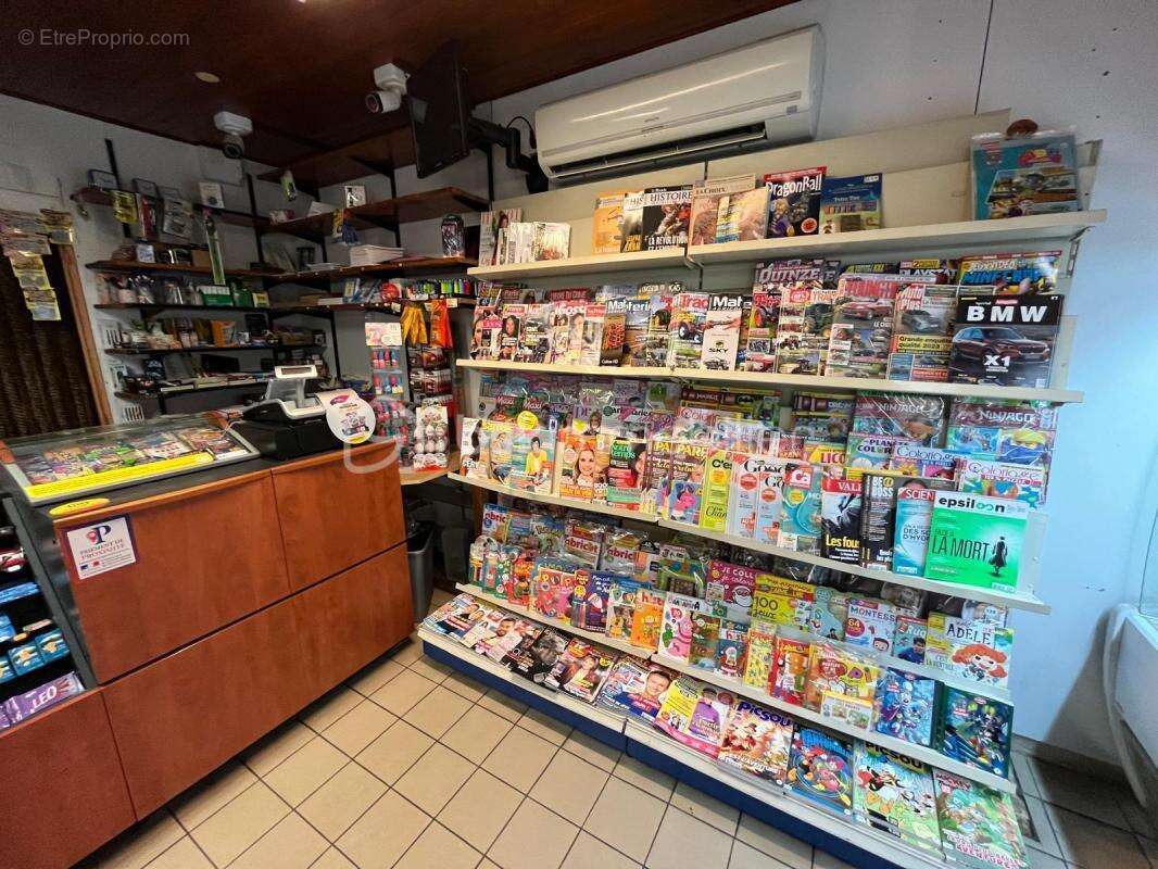 Commerce à SAINT-VICTOR