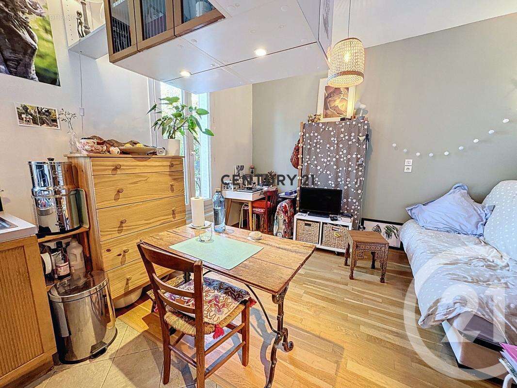 Appartement à MAISONS-ALFORT