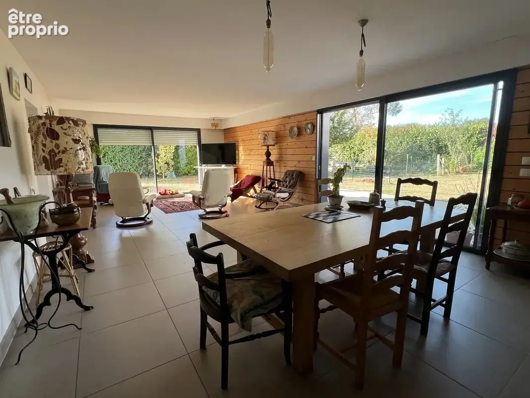 Maison T6  192 m2 - photo 3