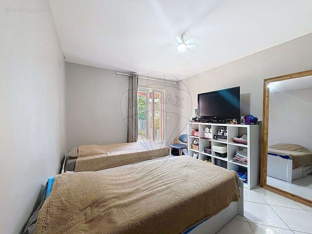 Maison à SAINT-CHRISTOL-LES-ALES