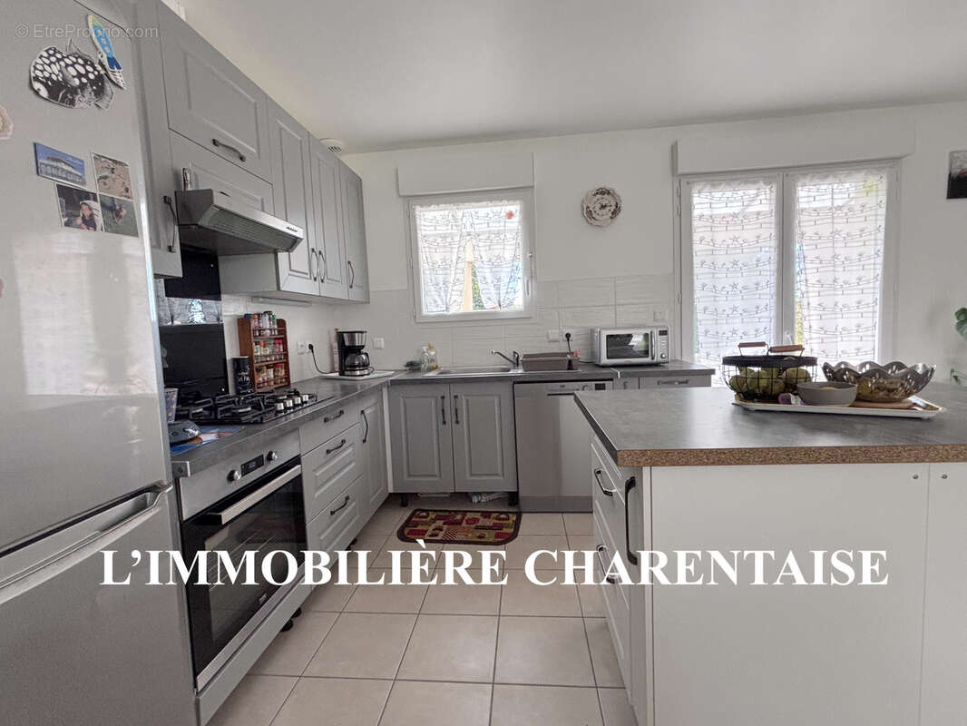 Maison à CORME-ECLUSE