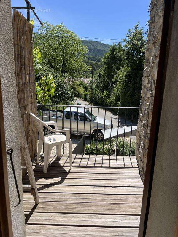Maison de village rénovée avec terrasse - photo 10