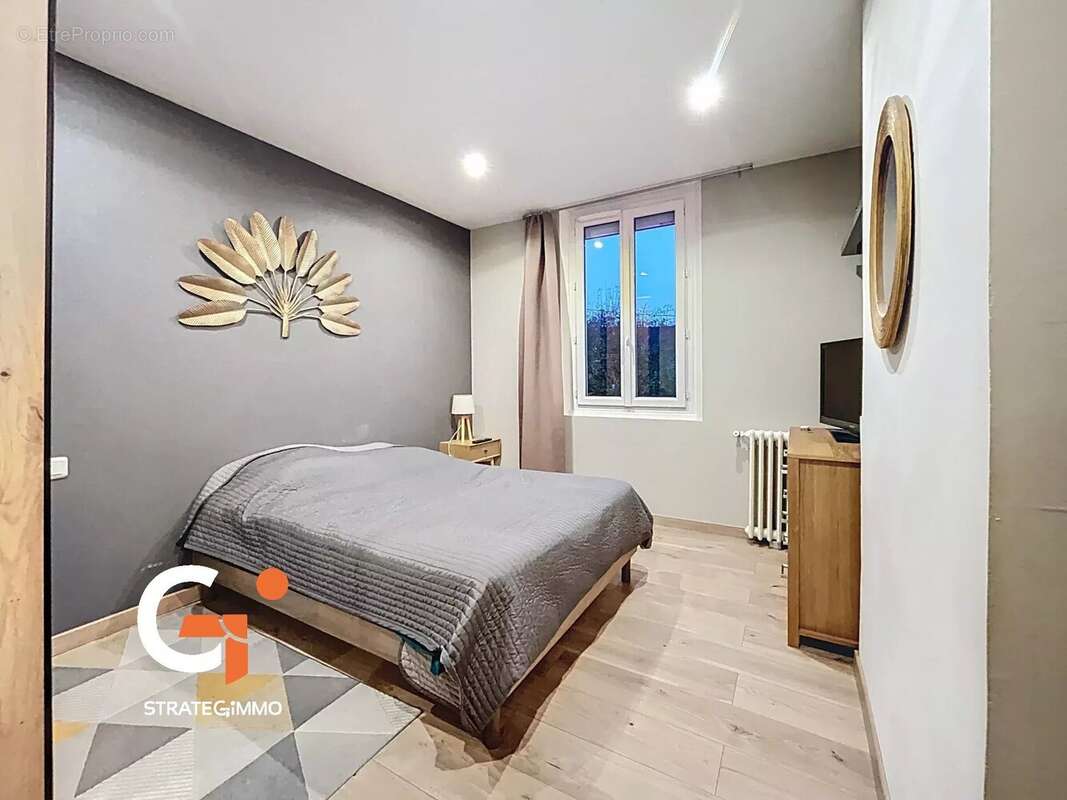 Maison à DEVILLE-LES-ROUEN