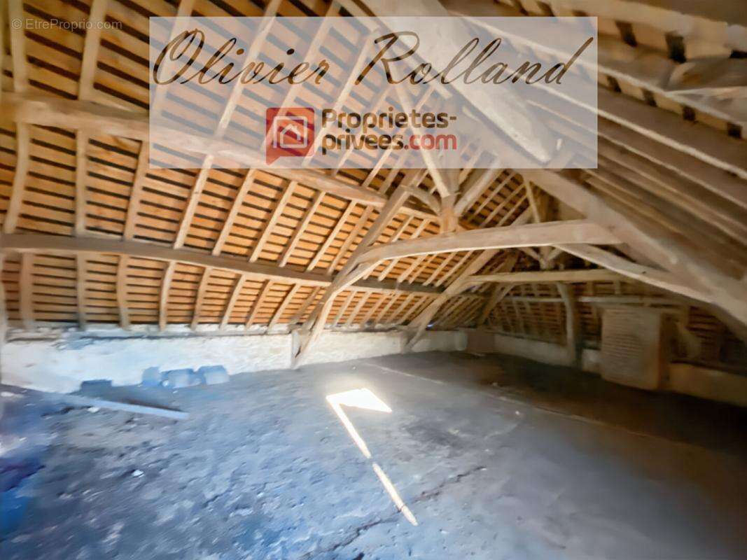 49540 -  Aubigné sur Layon - Maison à rénover de 104 m² sur 500 m² de terrain avec dépendances - photo 12