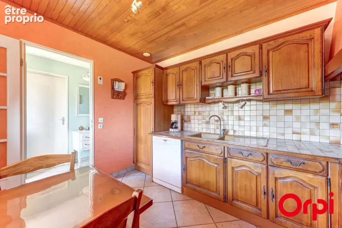 Maison familiale 4 chambres de plus de 130 m2 dans le secteur recherché des Tarentelles - photo 8