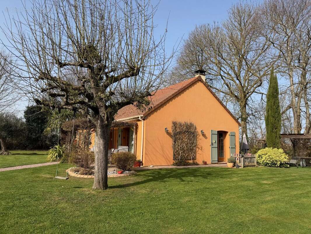 Maison à THIBERVILLE
