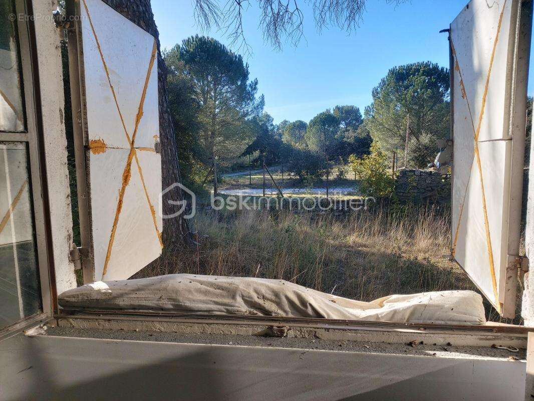 Terrain à SOMMIERES