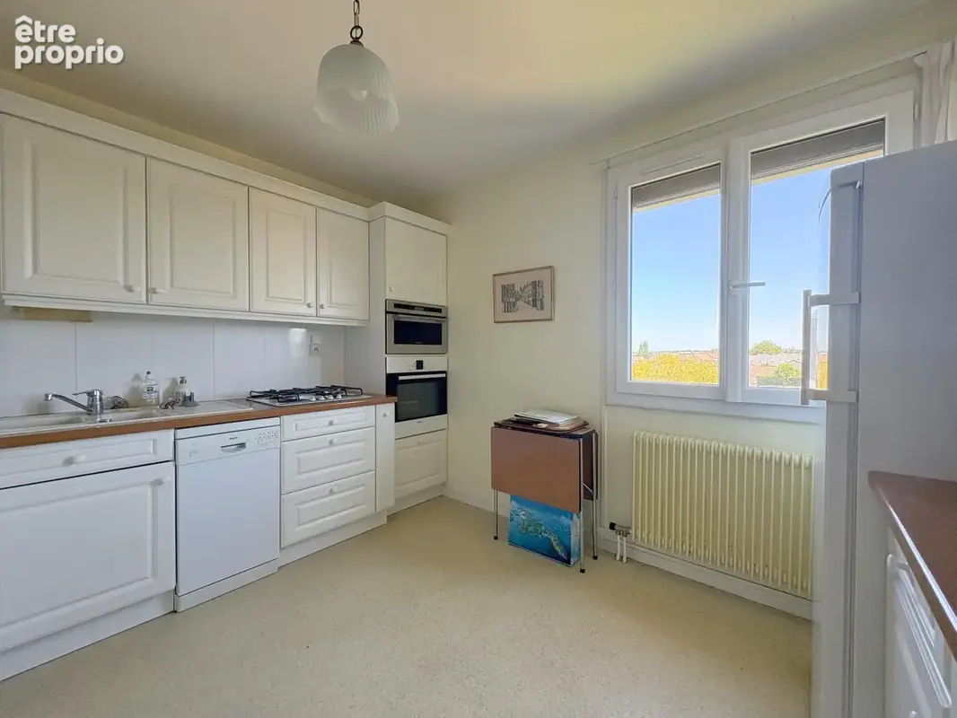 Appartement 4 pièces 84 m² à vendre à Granville (50400) - photo 2