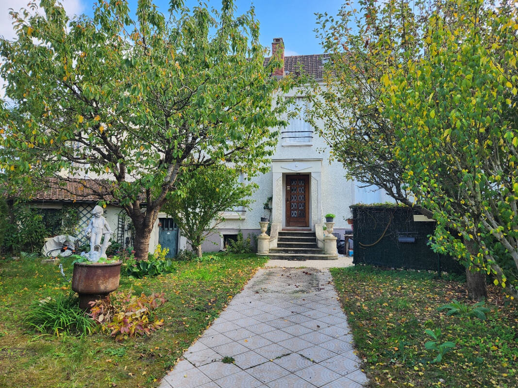 Maison à VILLEMOMBLE