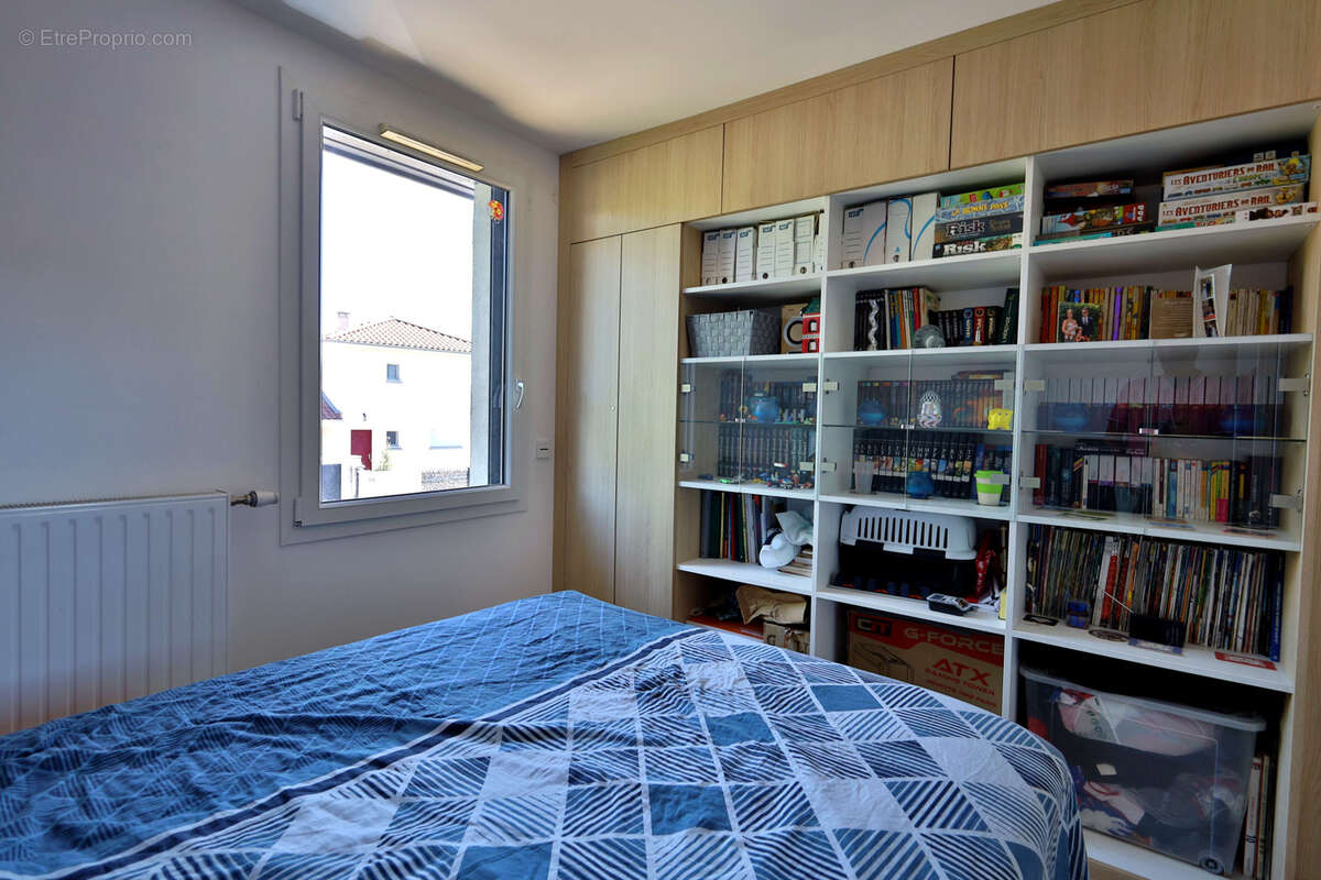 Appartement Type 2 - 47,5 m2 habitables - Balcon - Place privative - photo 10