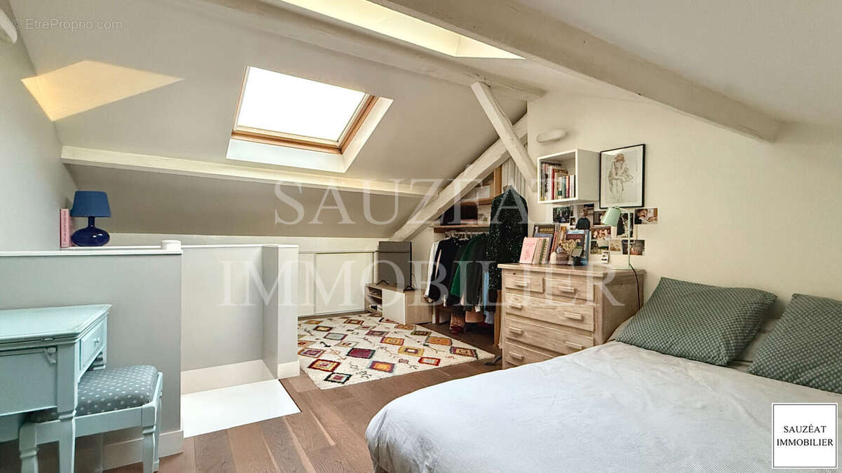 Appartement à MONTROUGE