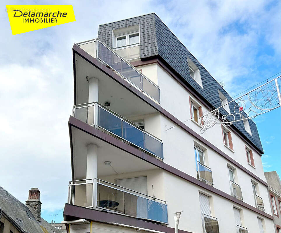 A vendre appartement 1 pièce 30.80 m² centre-ville de Granville avec ascenseur - photo 9