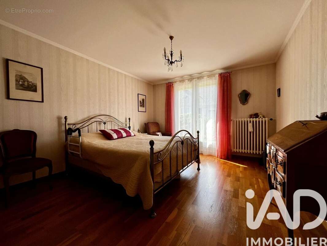 Maison 147 m² à Agneaux  - photo 6