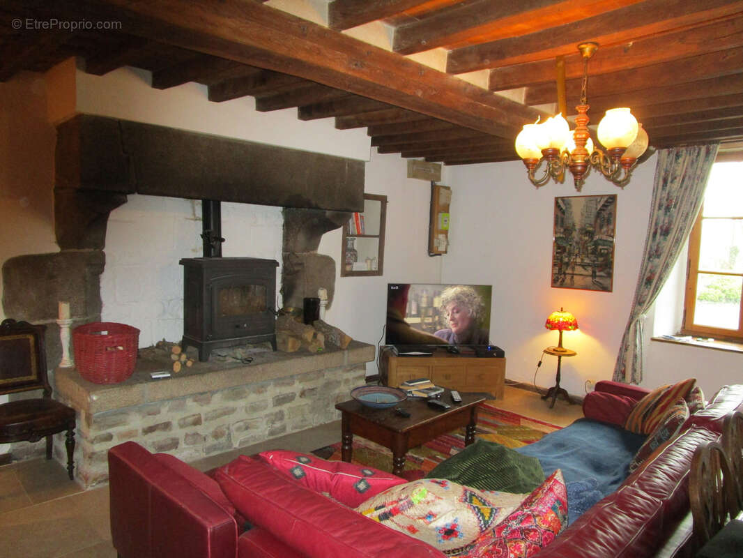 Maison à LANDELLES-ET-COUPIGNY