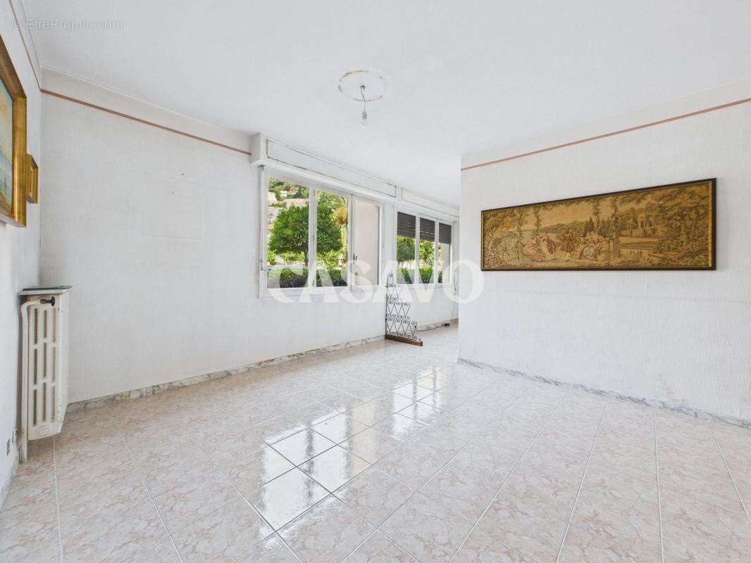 Appartement à MENTON