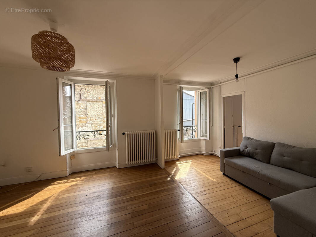 Appartement à MELUN